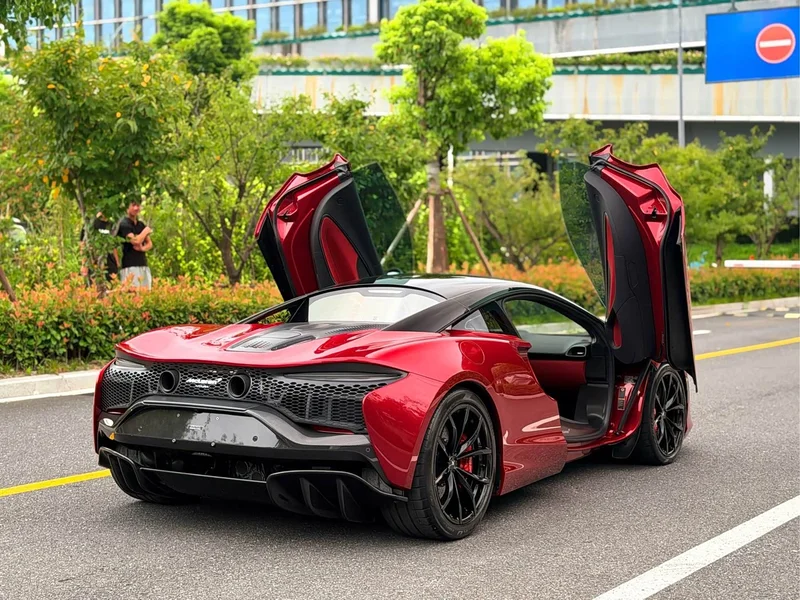 McLaren Artura — фото 5