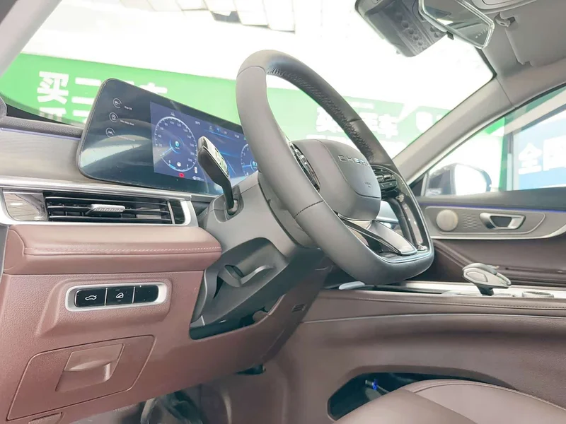 Chery Tiggo 8 Pro — фото 9