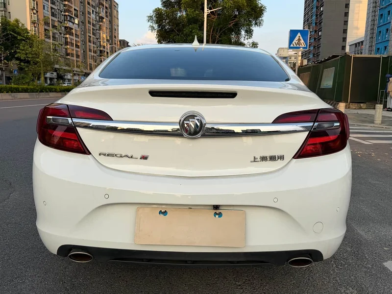 Buick Regal — фото 12