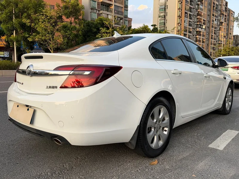 Buick Regal — фото 13