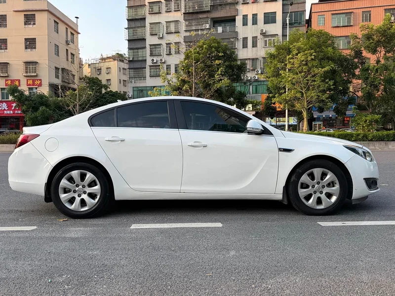 Buick Regal — фото 10