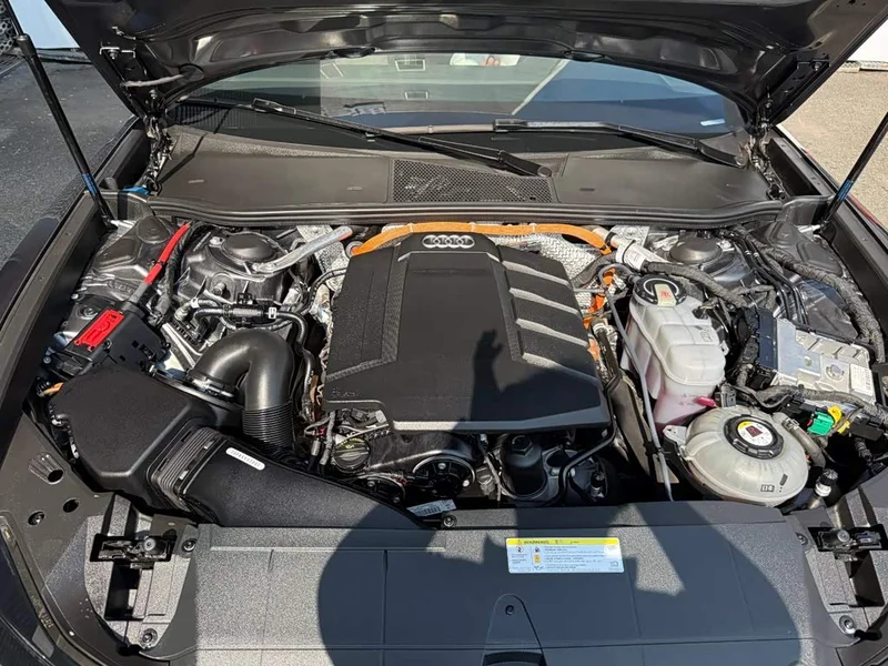 Audi A6L New Energy — фото 18