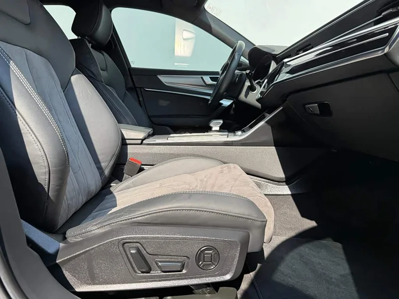 Audi A6L New Energy — фото 10