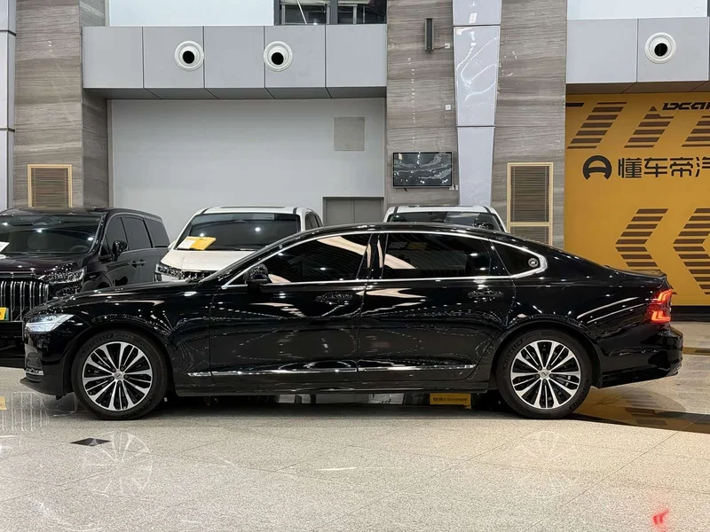 Volvo S90 — фото 2
