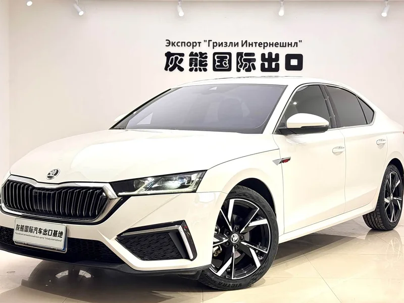 Volkswagen Octavia — фото 1