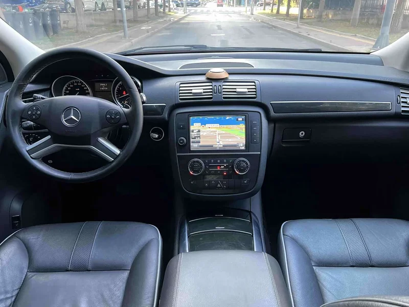 Mercedes-Benz R-Class — фото 15