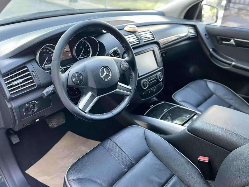 Mercedes-Benz R-Class — фото 10