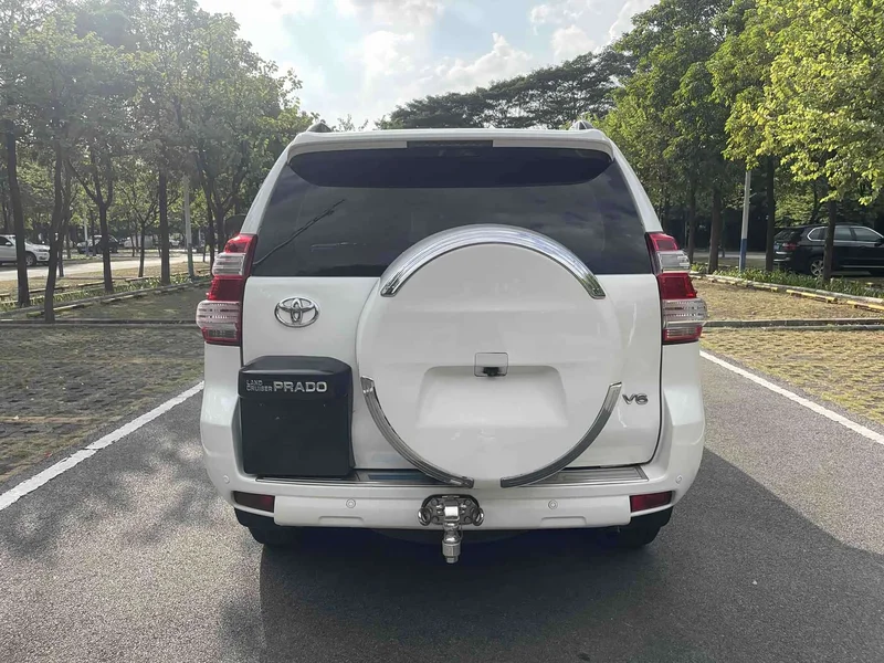 Toyota Prado — фото 17
