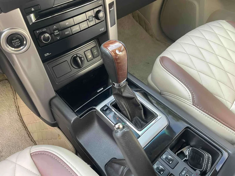 Toyota Prado — фото 19