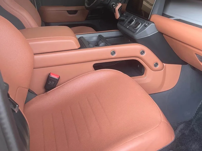 Land Rover Defender — фото 14