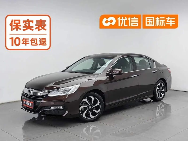 Honda Accord — фото 1