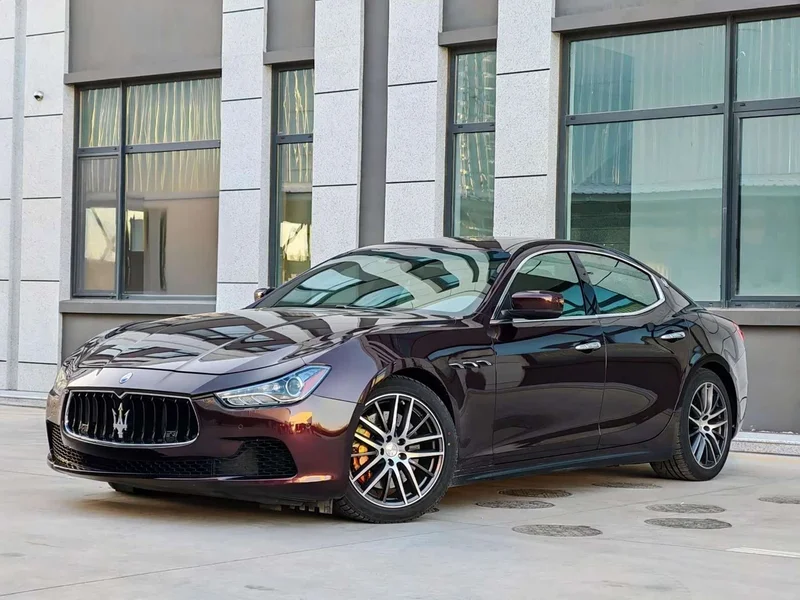Maserati Ghibli — фото 1