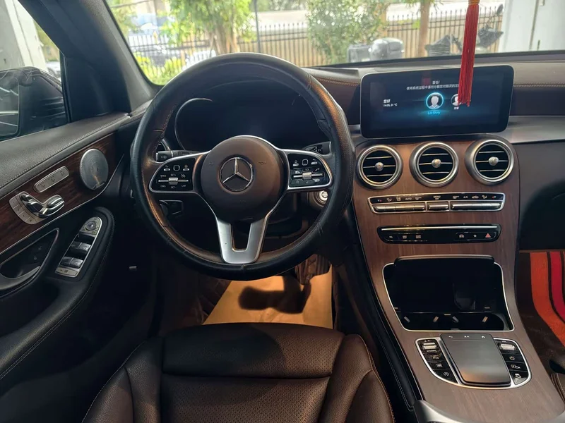 Mercedes-Benz GLC — фото 25