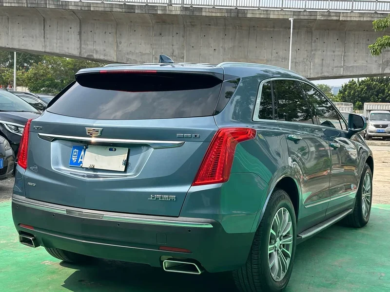Cadillac XT5 — фото 6