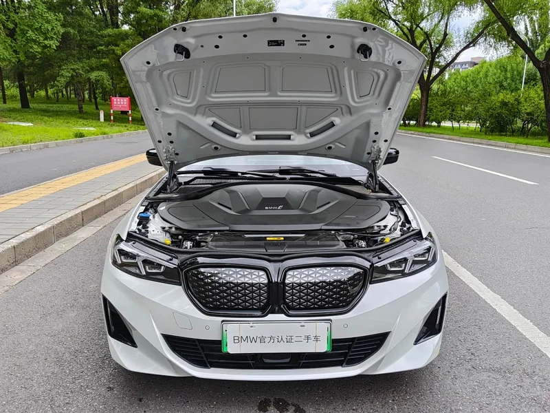 BMW i3 — фото 12
