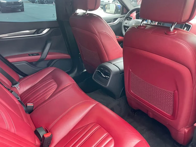 Maserati Ghibli — фото 15