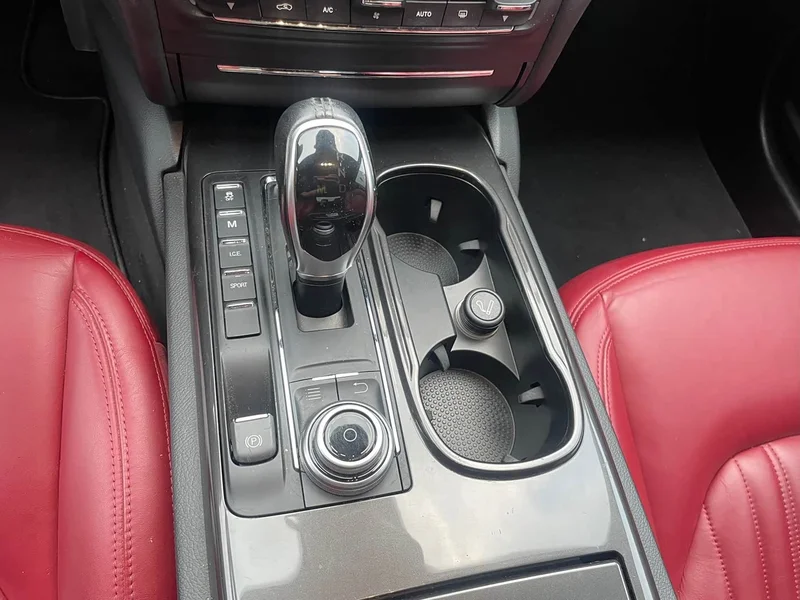 Maserati Ghibli — фото 8