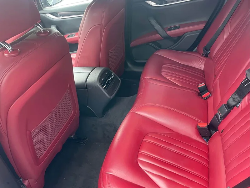 Maserati Ghibli — фото 10