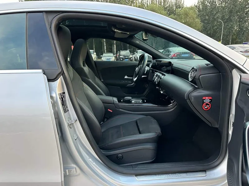 Mercedes-Benz CLA (Imported) — фото 12