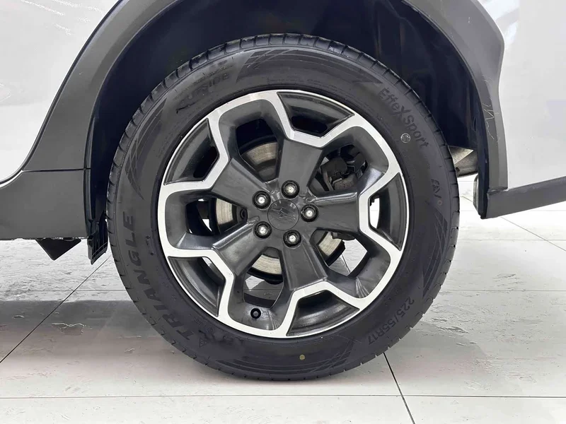 Subaru XV — фото 10