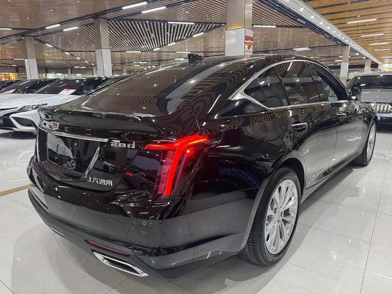 Cadillac CT5 — фото 12
