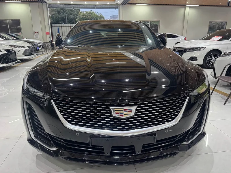 Cadillac CT5 — фото 13