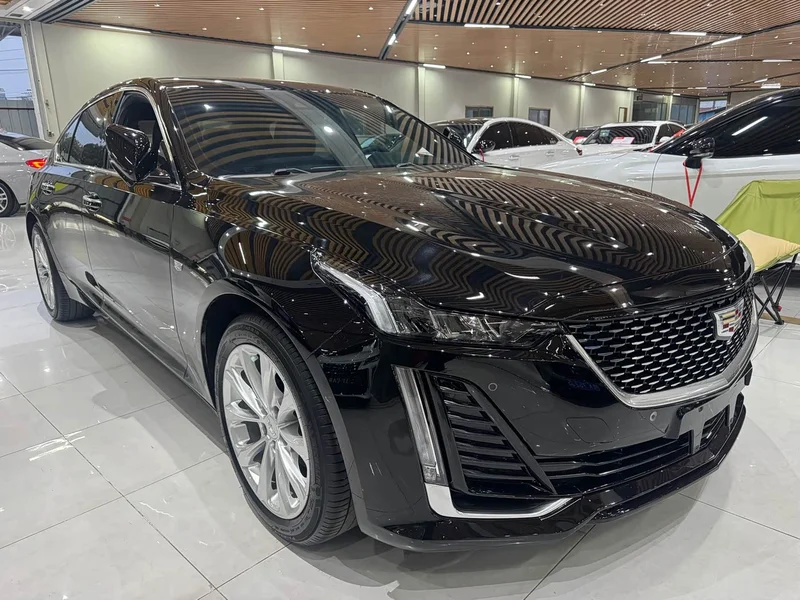 Cadillac CT5 — фото 2