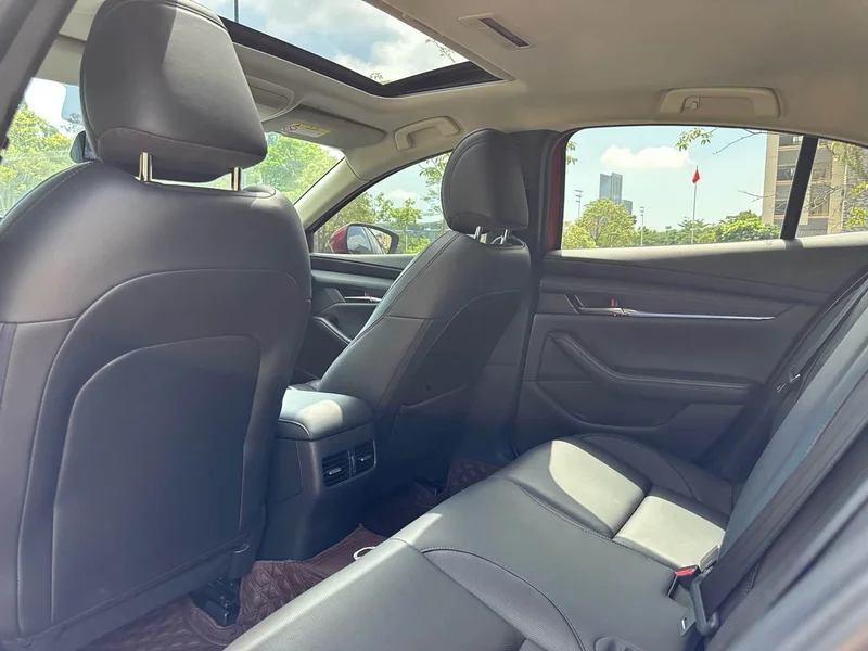 Mazda 3 Axela — фото 6