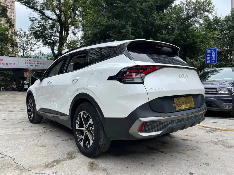 Kia Sportage — фото 17