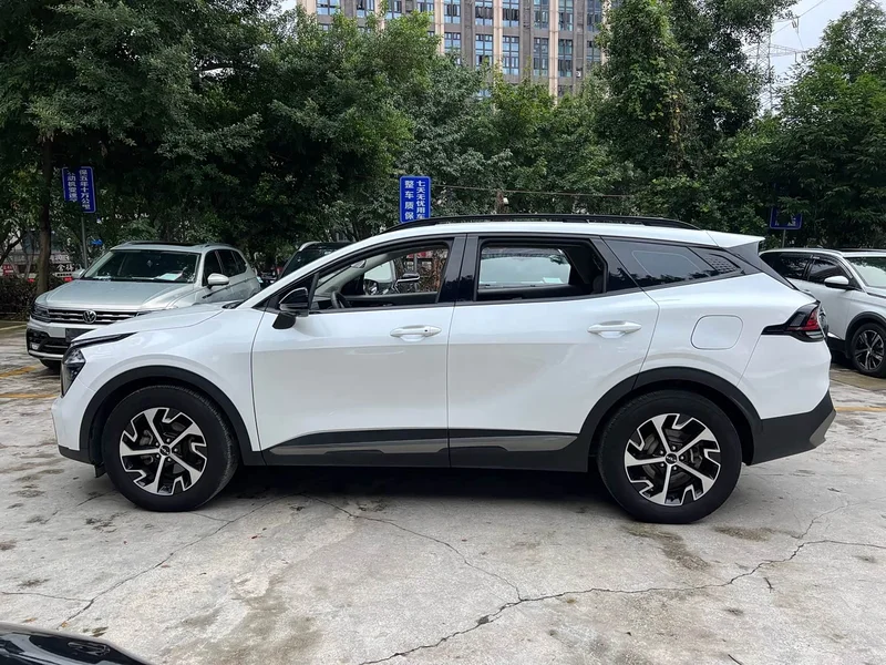 Kia Sportage — фото 6