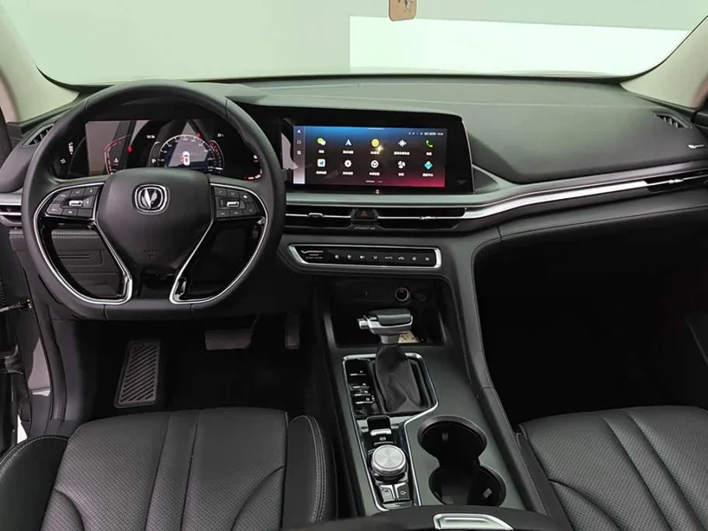 Changan CS75PLUS — фото 12