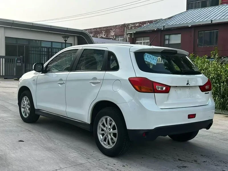 Mitsubishi ASX — фото 7