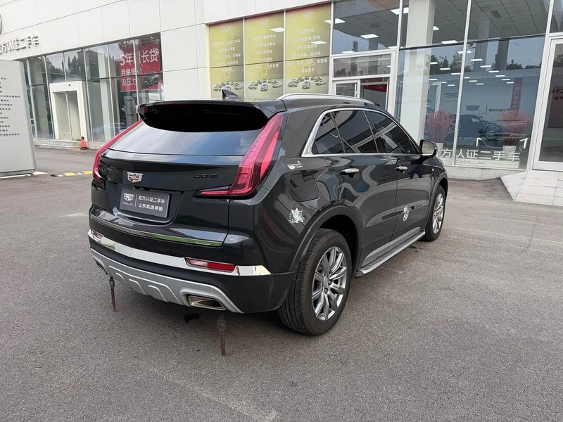 Cadillac XT4 — фото 13
