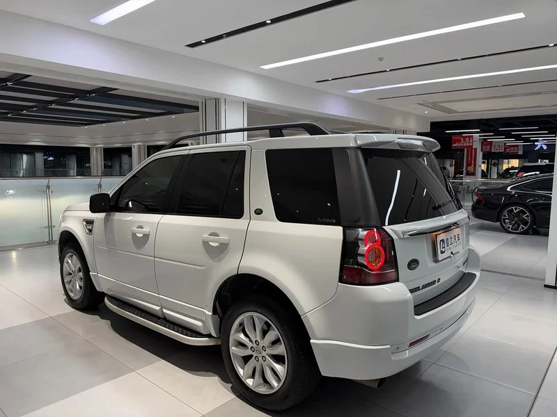 Land Rover Freelander 2 — фото 4