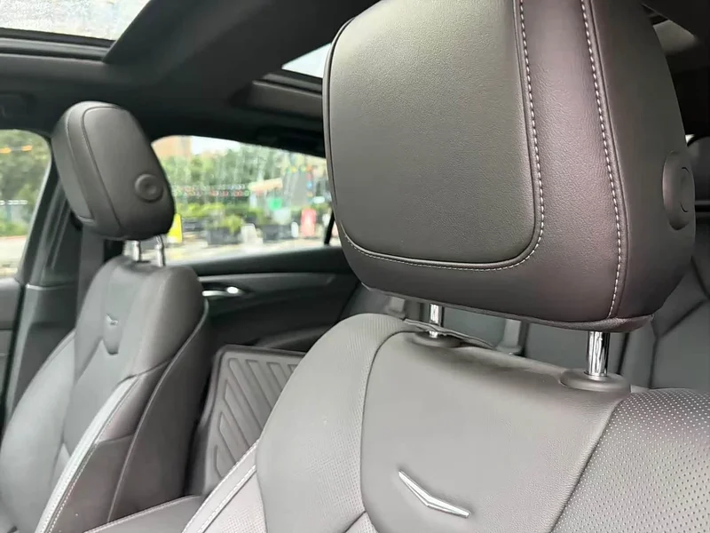 Cadillac CT5 — фото 6