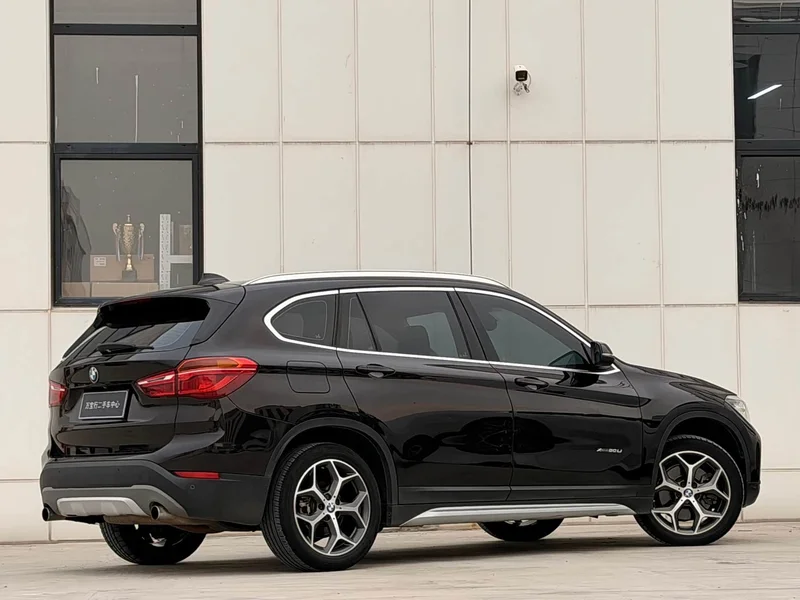 BMW X1 — фото 25