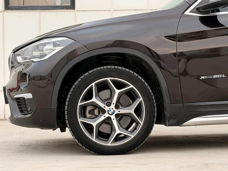 BMW X1 — фото 3