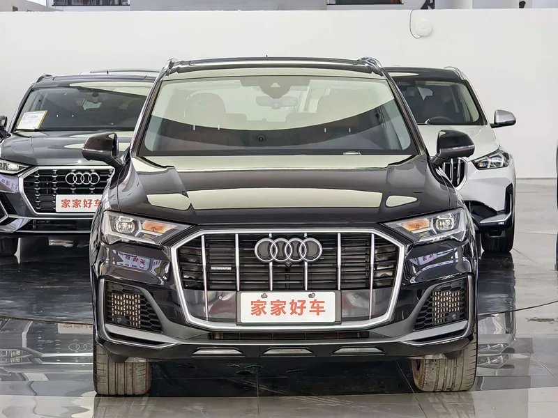 Audi Q7 — фото 2