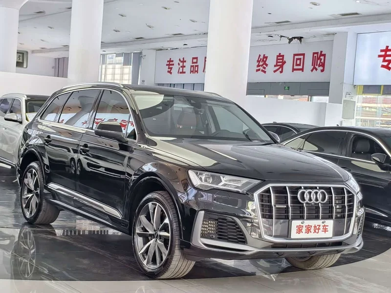 Audi Q7 — фото 3