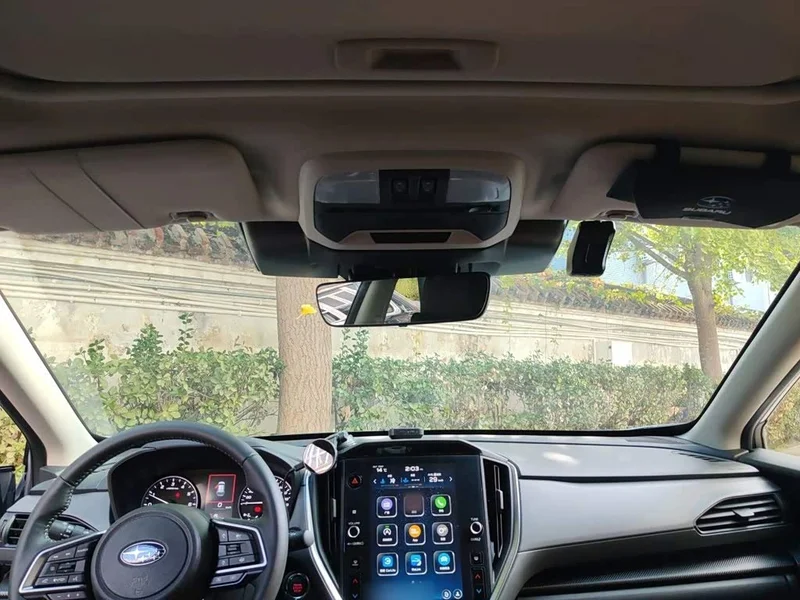 Subaru Crosstrek — фото 14