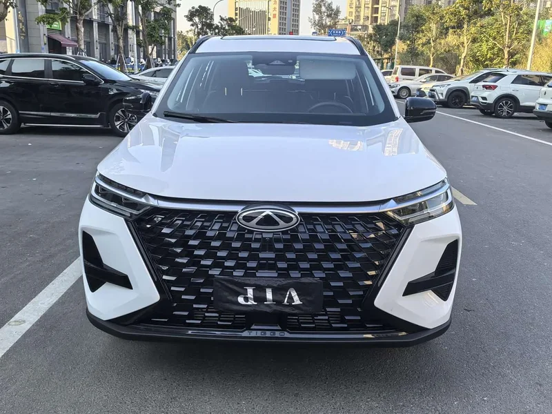Chery Tiggo 8 Pro — фото 2