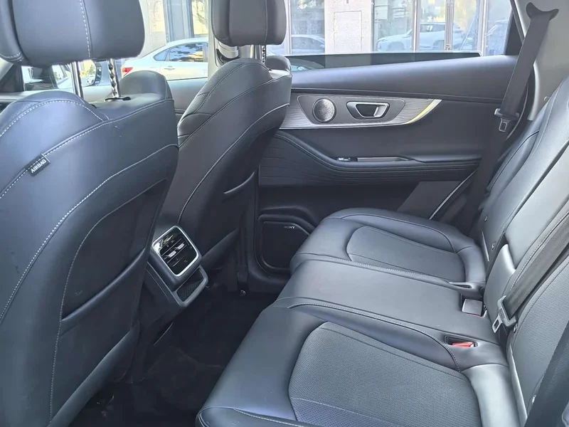 Chery Tiggo 8 Pro — фото 10