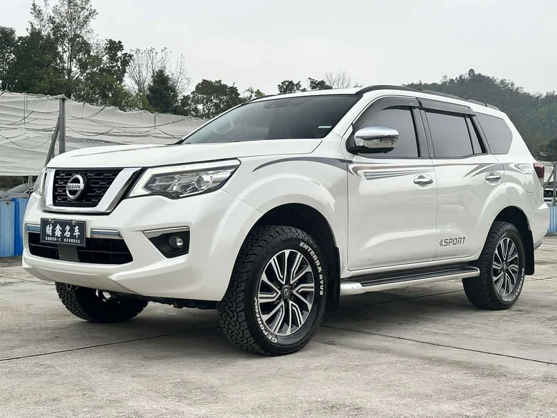 Nissan Terra — фото 1