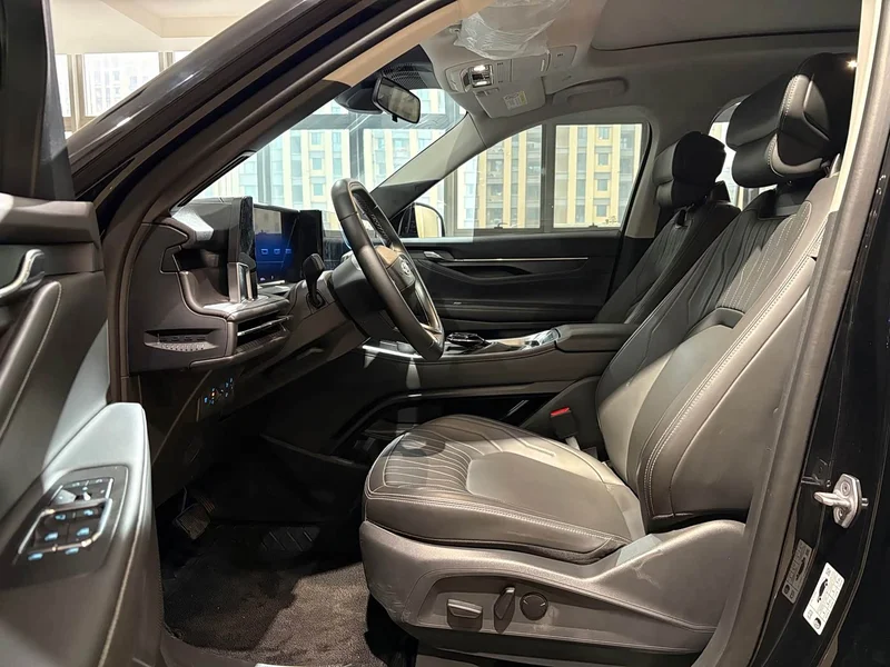 Ford Edge — фото 7