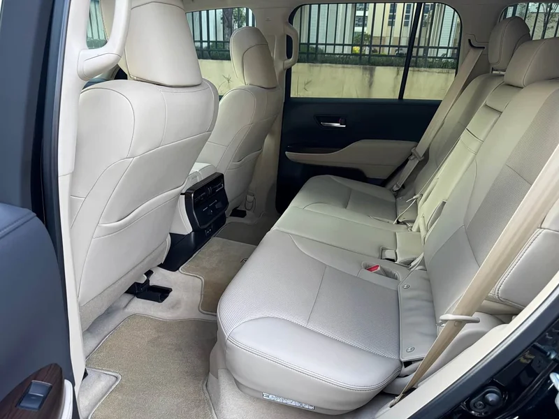 Toyota Land Cruiser (Imported) — фото 14