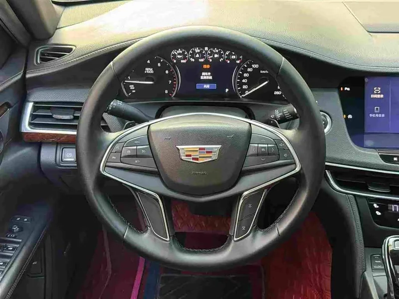Cadillac CT6 — фото 6