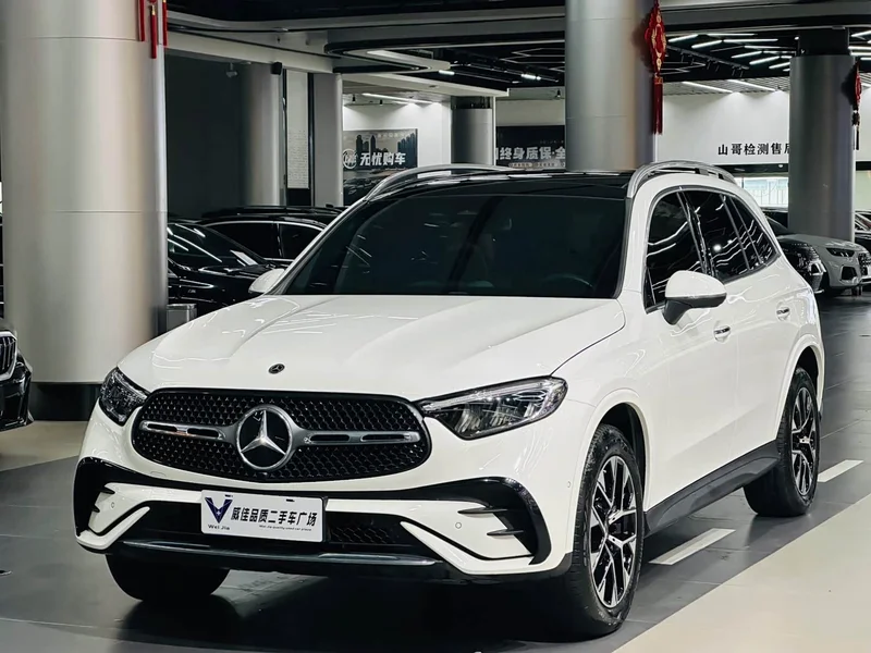 Mercedes-Benz GLC — фото 1
