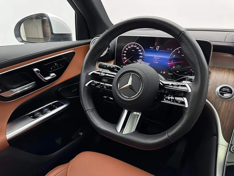 Mercedes-Benz GLC — фото 9