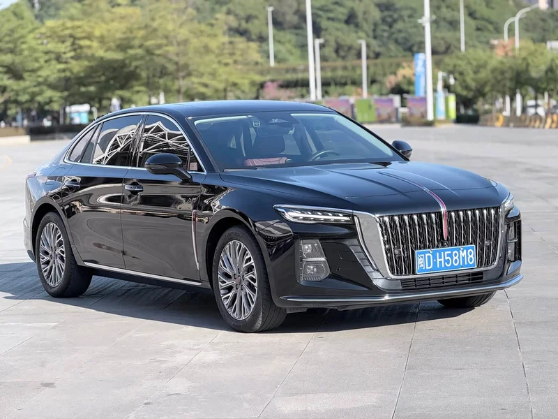 Hongqi H5 — фото 3