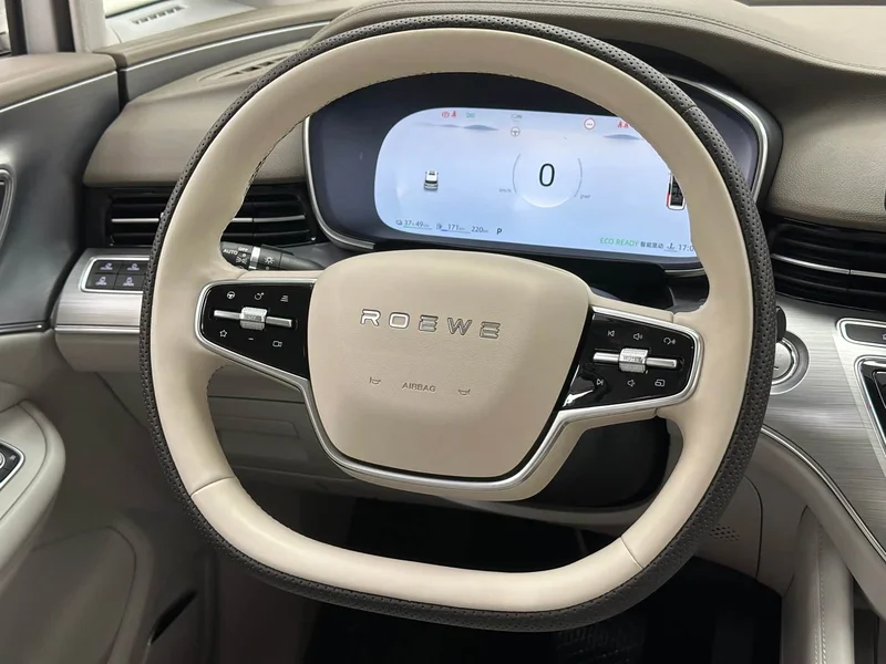 Roewe iMAX8 New Energy — фото 25